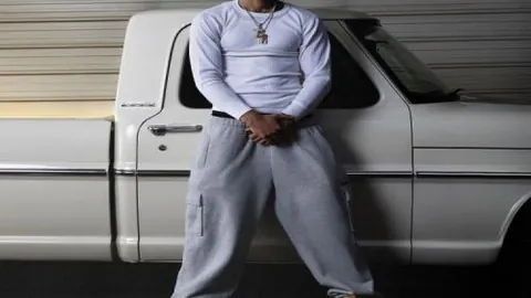 信宜盛大开启中国山地自行车公开赛，激情赛事点燃激情时刻